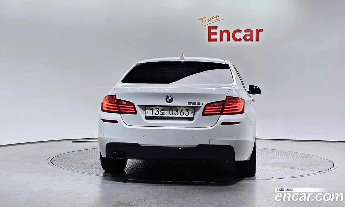 BMW 5 серия 2016 2.0 автомат (гидро), фото 4