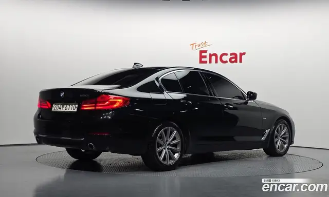 BMW 5 серия 2018 2.0 автомат (гидро), миниатюра 2