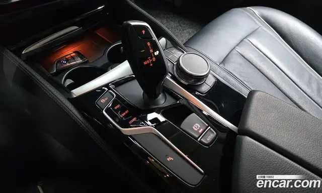BMW 5 серия 2018 2.0 автомат (гидро), миниатюра 12