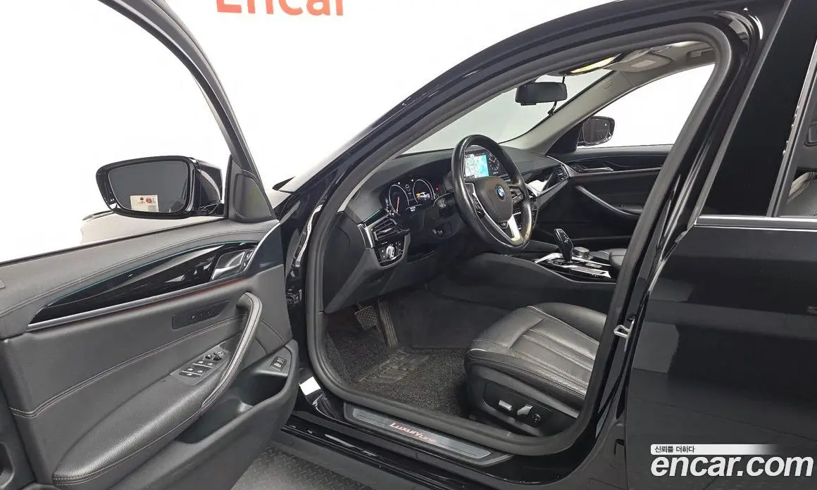 BMW 5 серия 2018 2.0 автомат (гидро), фото 13