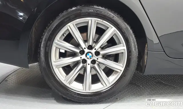 BMW 5 серия 2018 2.0 автомат (гидро), миниатюра 7