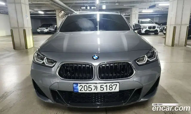 BMW X2 2023 2.0 автомат (гидро), миниатюра 3
