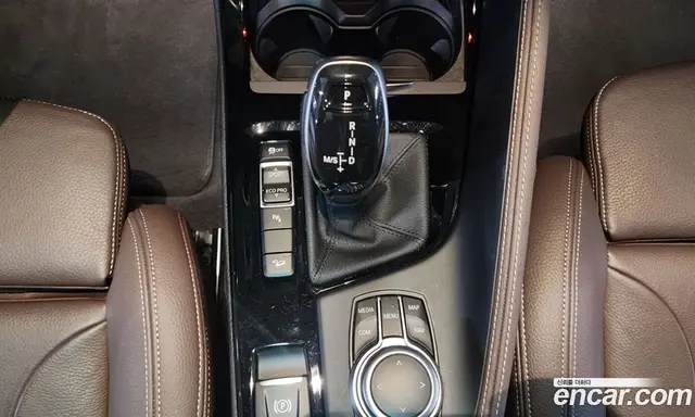BMW X2 2023 2.0 автомат (гидро), миниатюра 9