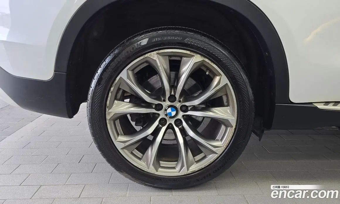 BMW X6 2016 3.0 автомат (гидро), фото 5