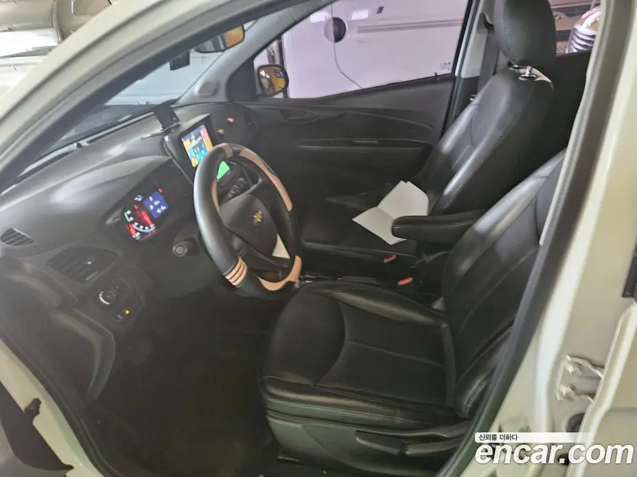 Chevrolet Spark 2016 1.0 автомат (гидро), фото 5 Chevrolet Spark 2016 1.0 автомат (гидро), фото 5