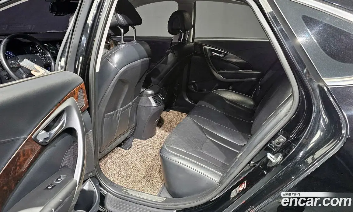 Hyundai Aslan 2014 3.0 автомат (гидро), фото 11