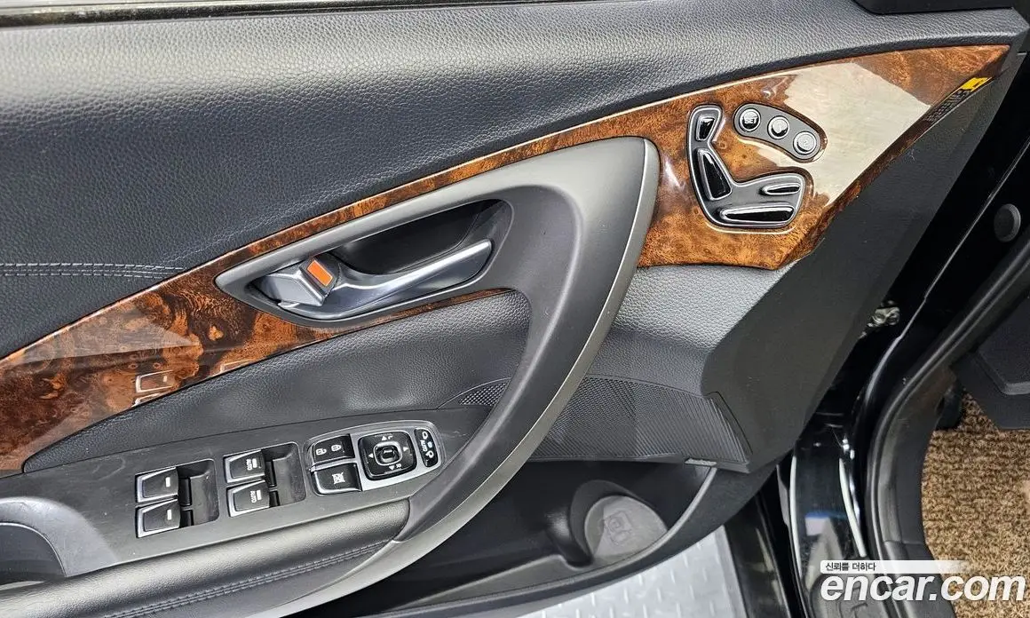 Hyundai Aslan 2014 3.0 автомат (гидро), фото 14