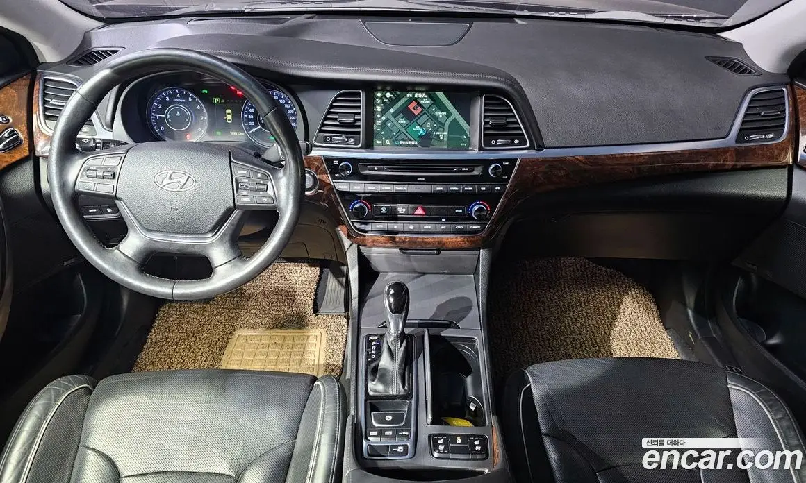 Hyundai Aslan 2014 3.0 автомат (гидро), фото 7