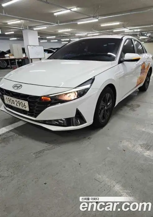 Hyundai Avante 2023 1.6 автомат (гидро), миниатюра 2