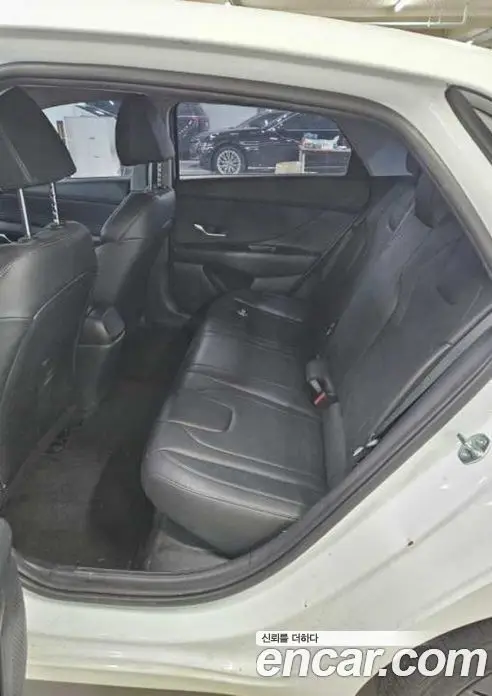 Hyundai Avante 2023 1.6 автомат (гидро), миниатюра 11