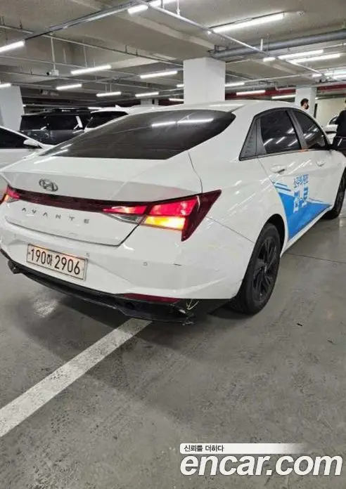 Hyundai Avante 2023 1.6 автомат (гидро), миниатюра 6