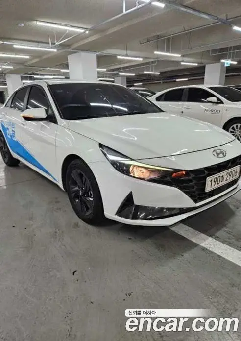Hyundai Avante 2023 1.6 автомат (гидро), миниатюра 8