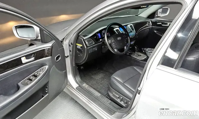 Hyundai Genesis 2013 3.8 автомат (гидро), миниатюра 11