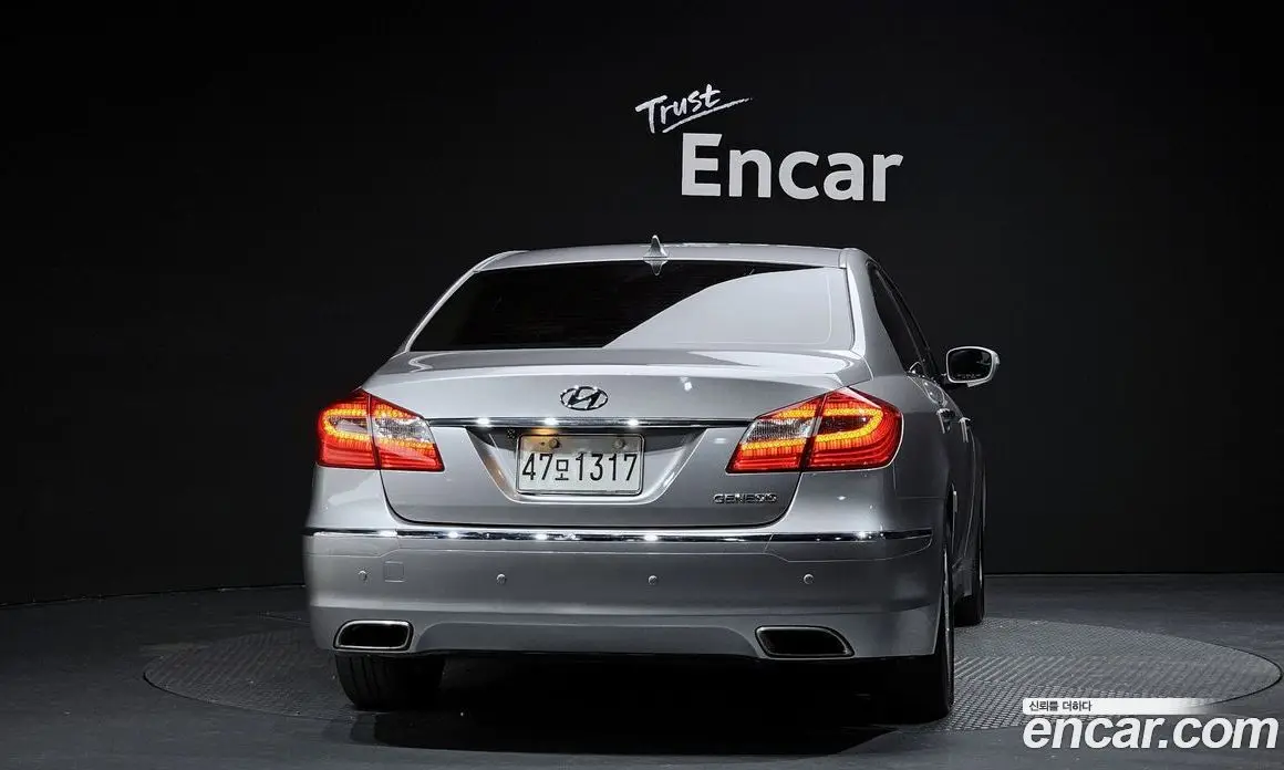 Hyundai Genesis 2013 3.8 автомат (гидро), фото 4