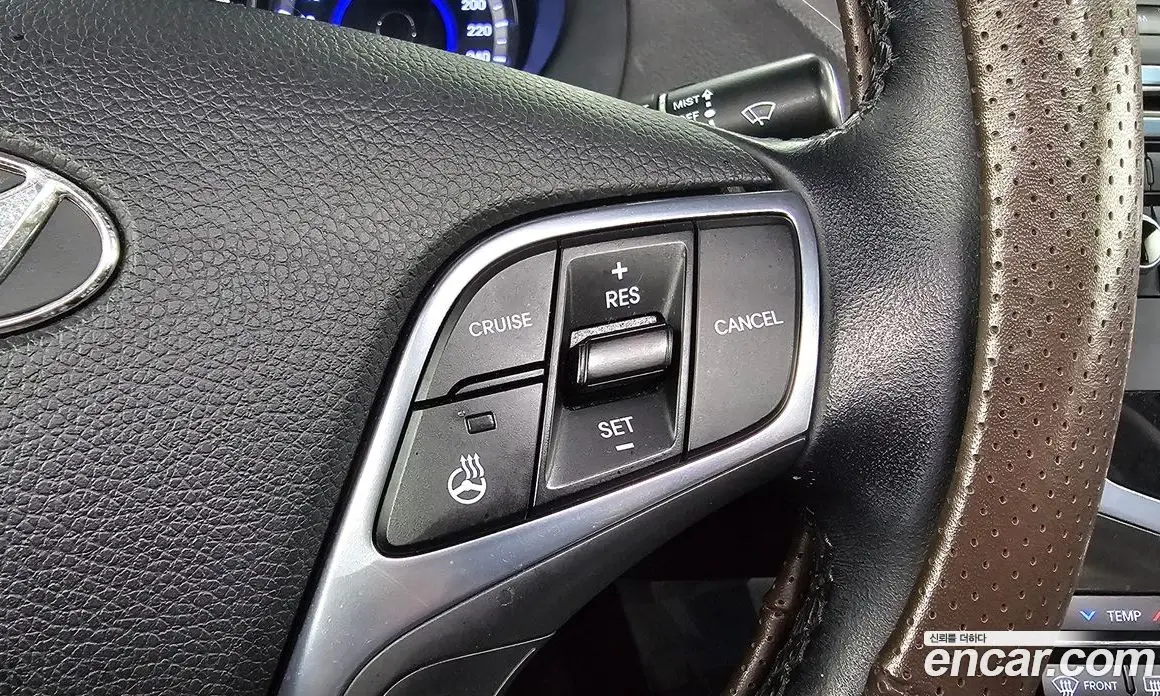 Hyundai Grandeur 2014 2.4 автомат (гидро), фото 14
