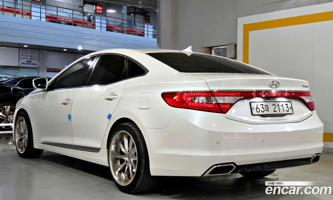 Hyundai Grandeur 2014 3.0 автомат (гидро), фото 4