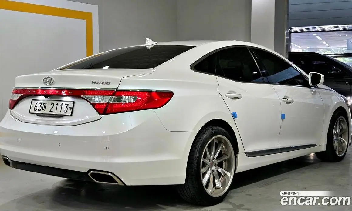Hyundai Grandeur 2014 3.0 автомат (гидро), фото 6