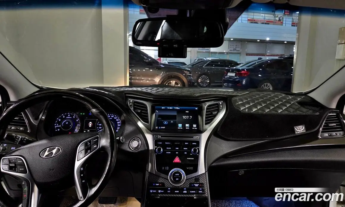 Hyundai Grandeur 2014 3.0 автомат (гидро), фото 7