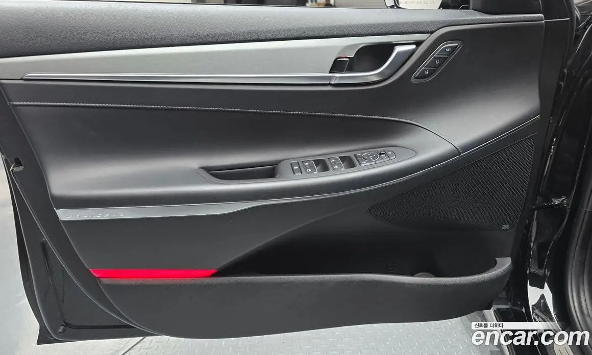 Hyundai Grandeur 2017 3.3 автомат (гидро), фото 14