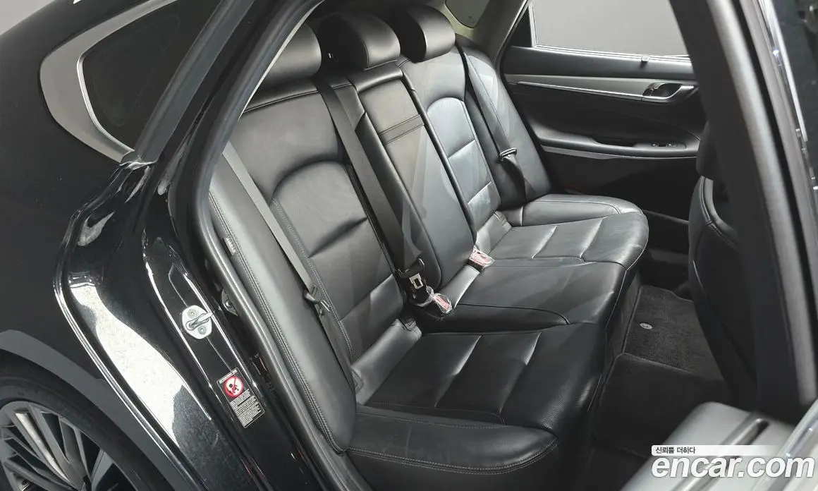 Hyundai Grandeur 2017 3.3 автомат (гидро), фото 18