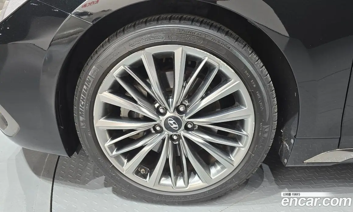 Hyundai Grandeur 2017 3.3 автомат (гидро), фото 5