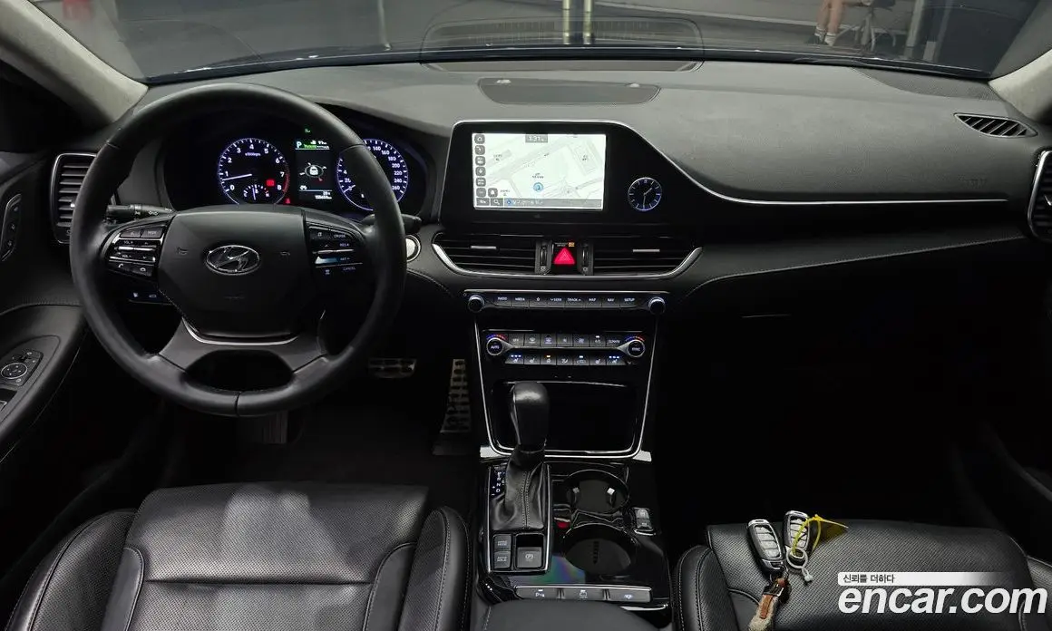 Hyundai Grandeur 2017 3.3 автомат (гидро), фото 10