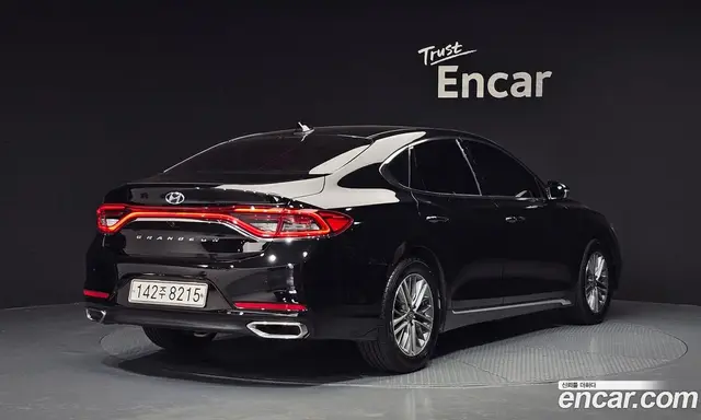 Hyundai Grandeur 2018 2.4 автомат (гидро), миниатюра 2