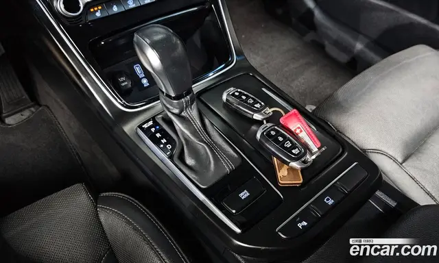 Hyundai Grandeur 2018 2.4 автомат (гидро), миниатюра 12