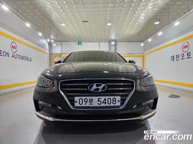 Hyundai Grandeur 2018 2.4 автомат (гидро), миниатюра 2