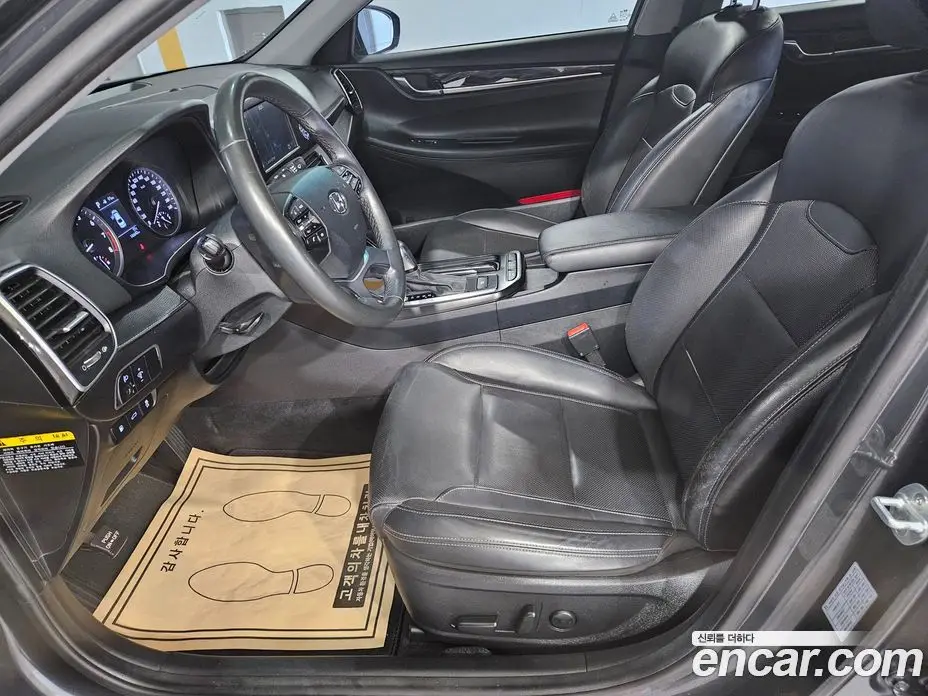 Hyundai Grandeur 2018 2.4 автомат (гидро), фото 17