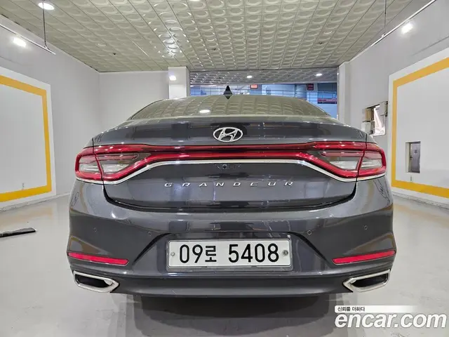 Hyundai Grandeur 2018 2.4 автомат (гидро), миниатюра 5
