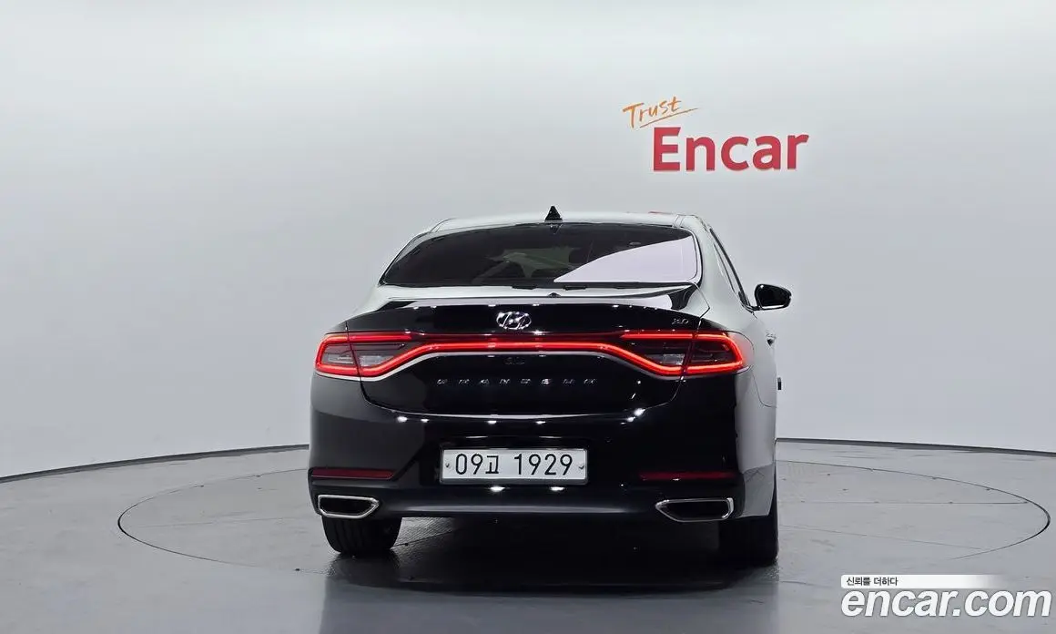 Hyundai Grandeur 2018 3.0 автомат (гидро), фото 4 Hyundai Grandeur 2018 3.0 автомат (гидро), фото 4