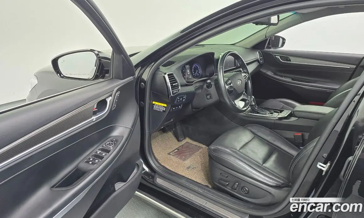 Hyundai Grandeur 2018 3.0 автомат (гидро), фото 10 Hyundai Grandeur 2018 3.0 автомат (гидро), фото 10
