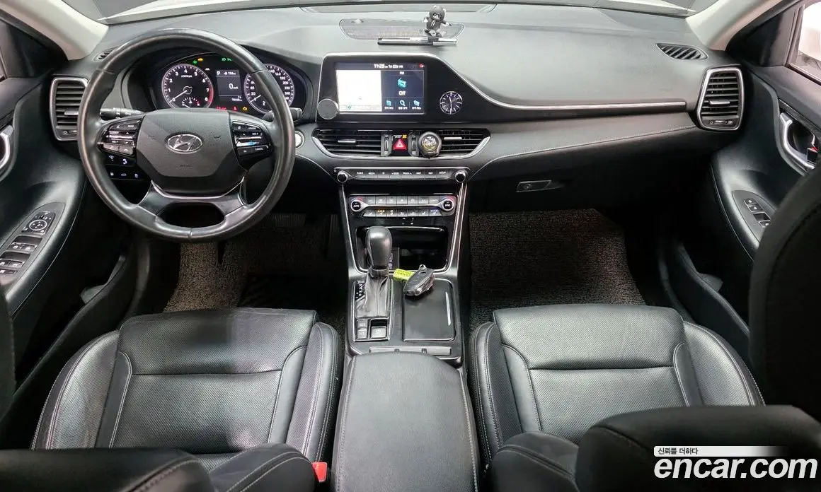 Hyundai Grandeur 2019 2.4 автомат (гидро), фото 7 Hyundai Grandeur 2019 2.4 автомат (гидро), фото 7