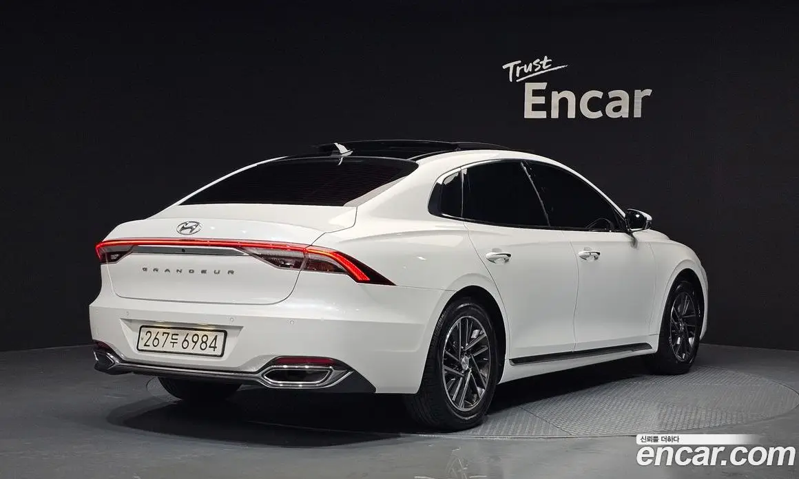 Hyundai Grandeur 2022 3.0 автомат (гидро), фото 2 Hyundai Grandeur 2022 3.0 автомат (гидро), фото 2