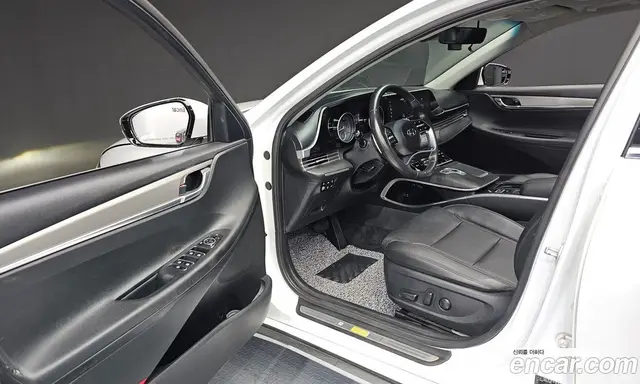 Hyundai Grandeur 2022 3.0 автомат (гидро), миниатюра 10 Hyundai Grandeur 2022 3.0 автомат (гидро), миниатюра 10