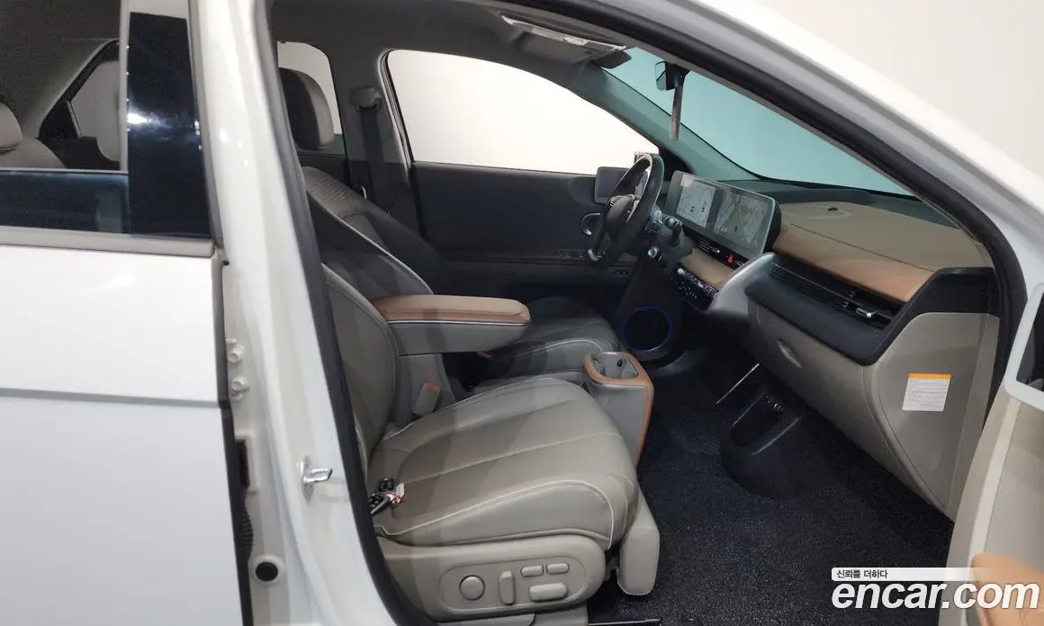 Hyundai Ioniq 5 2022 0.1 автомат (гидро), фото 15 Hyundai Ioniq 5 2022 0.1 автомат (гидро), фото 15