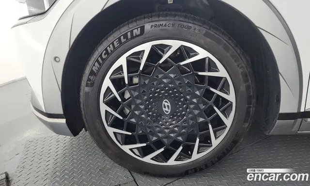 Hyundai Ioniq 5 2022 0.1 автомат (гидро), миниатюра 4 Hyundai Ioniq 5 2022 0.1 автомат (гидро), миниатюра 4