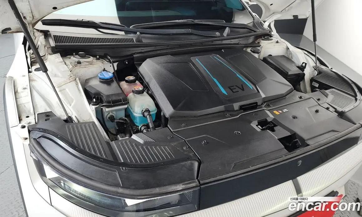 Hyundai Ioniq 5 2022 0.1 автомат (гидро), фото 5 Hyundai Ioniq 5 2022 0.1 автомат (гидро), фото 5
