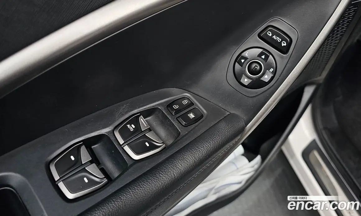 Hyundai Santa Fe 2015 2.0 автомат (гидро), фото 16