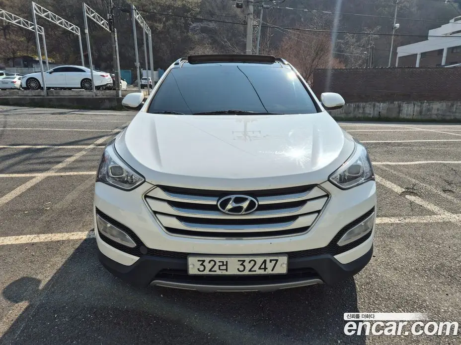 Hyundai Santa Fe 2015 2.0 автомат (гидро), фото 2 Hyundai Santa Fe 2015 2.0 автомат (гидро), фото 2