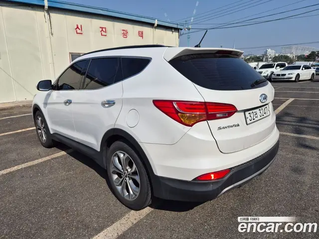 Hyundai Santa Fe 2015 2.0 автомат (гидро), миниатюра 6 Hyundai Santa Fe 2015 2.0 автомат (гидро), миниатюра 6