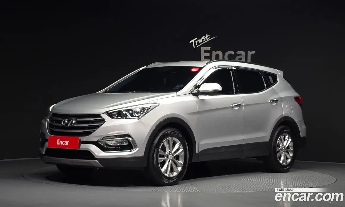 Hyundai Santa Fe 2017 2.0 автомат (гидро), фото 1 Hyundai Santa Fe 2017 2.0 автомат (гидро), фото 1