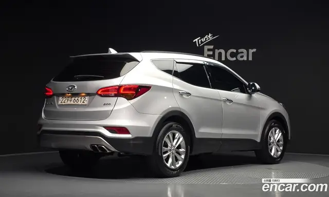 Hyundai Santa Fe 2017 2.0 автомат (гидро), миниатюра 2 Hyundai Santa Fe 2017 2.0 автомат (гидро), миниатюра 2