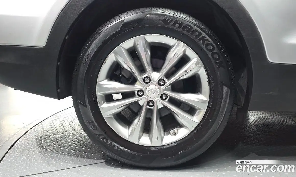 Hyundai Santa Fe 2017 2.0 автомат (гидро), фото 5 Hyundai Santa Fe 2017 2.0 автомат (гидро), фото 5
