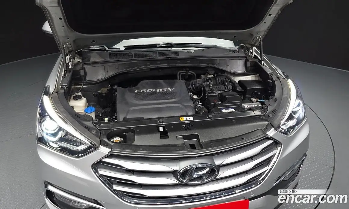 Hyundai Santa Fe 2017 2.0 автомат (гидро), фото 6 Hyundai Santa Fe 2017 2.0 автомат (гидро), фото 6