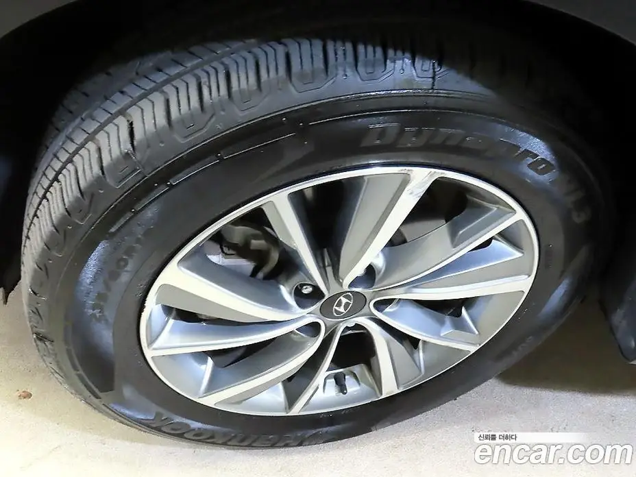 Hyundai Santa Fe 2018 2.0 автомат (гидро), фото 20