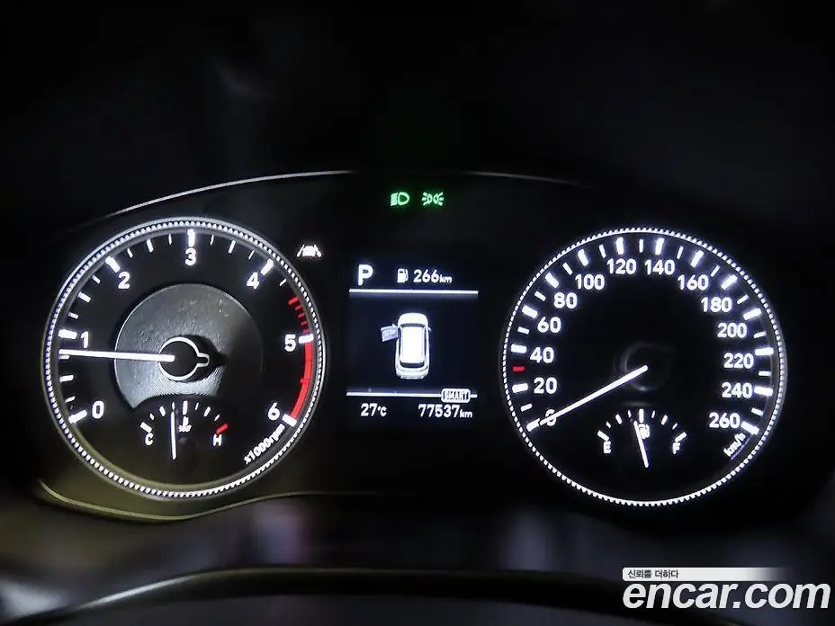 Hyundai Santa Fe 2018 2.0 автомат (гидро), фото 9
