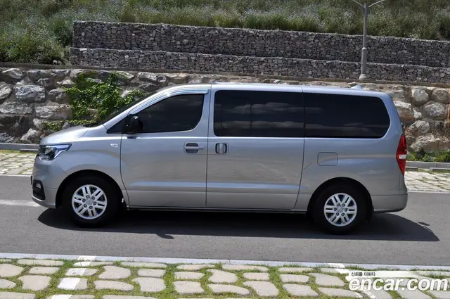 Hyundai Starex 2019 2.5 автомат (гидро), миниатюра 7 Hyundai Starex 2019 2.5 автомат (гидро), миниатюра 7