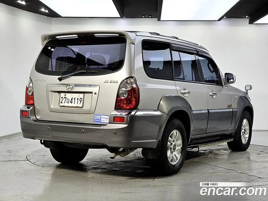 Hyundai Terracan 2003 2.9 автомат (гидро), фото 4